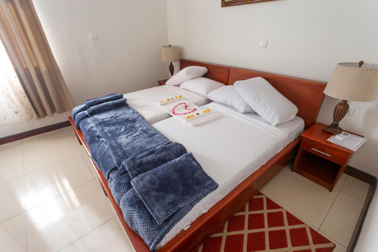 Royal Elmount Hotel Elmina Eksteriør billede