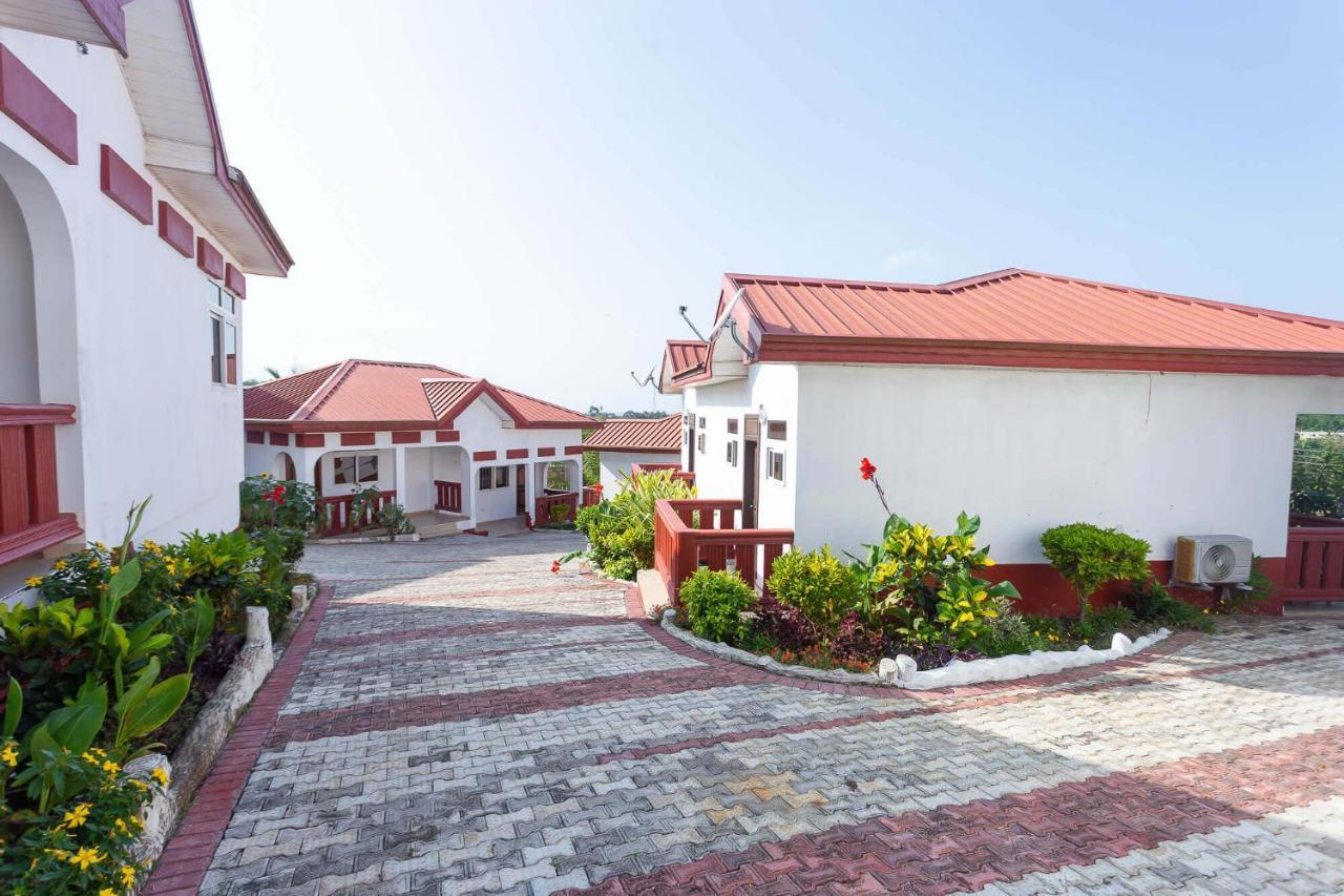 Royal Elmount Hotel Elmina Eksteriør billede
